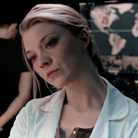 Shadow Assassin, Natalie Dormer, Anne Boleyn, James Potter, Without Makeup, Revenge, Character Inspiration, Blonde, Memes