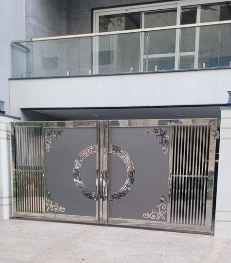 Residential Stainless Steel Gate Front Gate Design Front Gate Design Modern, Stainless Steel Gate Modern, Front Gate Design Modern Steel, Ss Main Gate Design, Main Gate Design Modern Steel, Stainless Steel Gate Design, Front Gate Design Modern, Steel Main Gate Design, Ss Gate Design