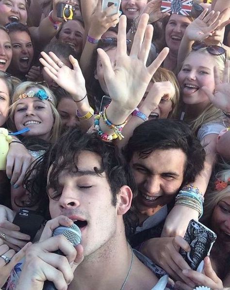 The 1975 Tumblr, Concert Selfie, Adam Hann, This Must Be My Dream, Ross Macdonald, Matty 1975, Matthew Healy, George Daniel, Matt Healy