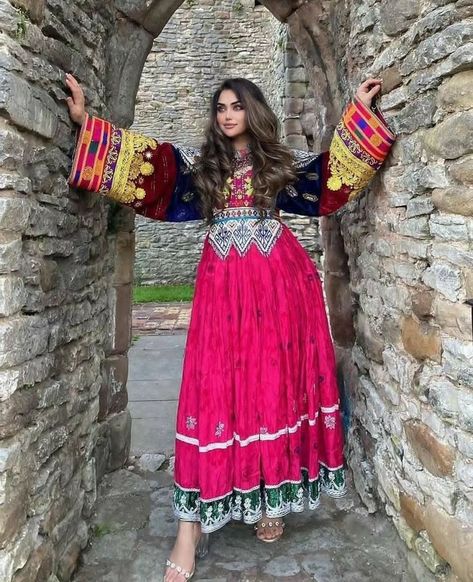 Kochi Afghan Dress, South African Traditional Dresses, Afghani Dresses, Afghan Style, Afghani Clothes, Balochi Dress, Afghan Dress, Afghan Fashion, Afghan Clothes