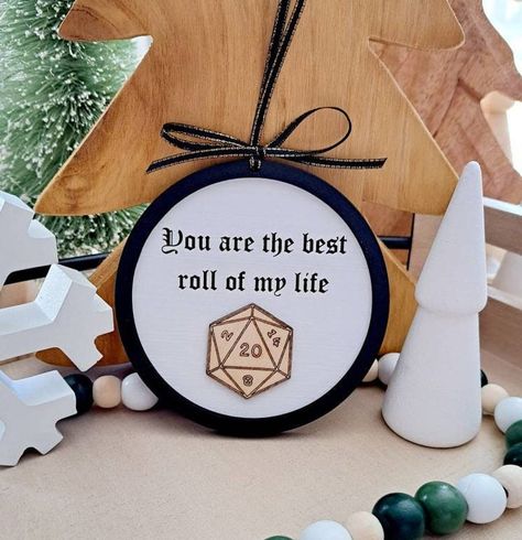 Dnd Bachelor Party, Gifts For Nerdy Boyfriend, Dungeons And Dragons Gift Ideas, Dnd Gift Ideas, Dnd Gifts, Dnd Baby Shower Ideas, Dungeons And Dragons Wedding, Dungeon And Dragons, Dnd Party