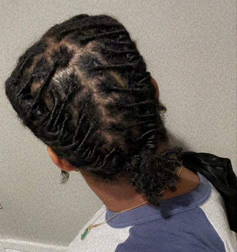 Two Barrel Twist Dreads, Short Locs Barrel Twist, Dread Hairstyles For Women Short Hair, 2 Barrel Twist Locs Women, Two Barrel Twist Locs Women, Barrel Twists On Locs, Barrel Twist Locs, Barrel Twist Locs Women, Locs Coils