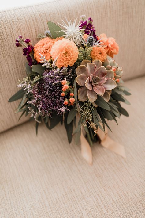 Flowers And Succulents, Unique Wedding Flowers Bouquet, Non Traditional Bouquets Bridal, Cactus Wedding Flowers, Unique Fall Wedding Bouquets, Succulent Bridal Bouquet, Wedding Succulents Bouquet, Non Traditional Wedding Bouquet, Succulents Bouquets