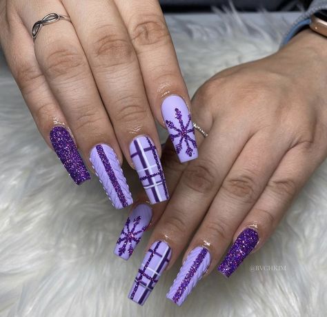 Purple Acrylic Nails, Purple Nail Designs, Winter Nails Acrylic, Cute Christmas Nails, Sweater Nails, Acrylic Nails Coffin Pink, Christmas Nails Acrylic, Winter Nail Designs, Winter Nail