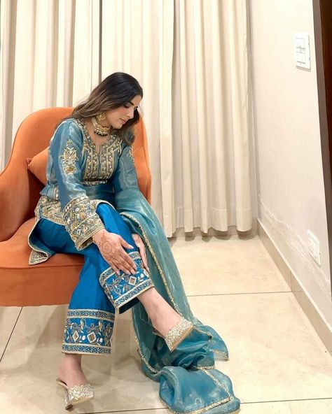 BONYHUB Shop Festive Suits To Buy Click 👉https://bonyhub.co.uk/collections/anarkali-suits 👉 Easy Return Policy 👉 Fast shipping . . #IndianFashion #PakistaniFashion #SalwarSuits #PakistaniSuits #IndianClothing #PakistaniClothing #DesiWear #EthnicWear #IndianWedding #PakistaniWedding #LondonFashion #UKFashion #LondonEthnicWear #UKEthnicWear #IndianFashionUK #PakistaniFashionUK #LondonShopping #Fashionista #OOTD Vastra Designer, Designer Sharara Suits, Suit Dupatta, Wedding Dress Suit, Pakistani Suit, Party Wear Gown, Desi Wear, Islamic Dress, Pakistani Dress