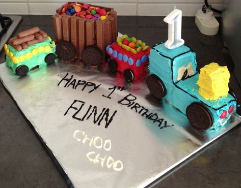 Train Birthday Cake, 2nd Birthday Boys, Train Cake, Shaped Cake, Cake Shapes, Train Birthday, Happy 1st Birthdays, Birthday Cake Kids, Piece Of Cakes