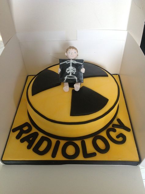 X ray/radiology dept. cake Rad Tech Student, Radiology Schools, Xray Humor, Radiology Humor, Rad Tech Week, Radiologic Technology, Radiology Student, Radiology Technician, Tik Tok Videos Funny