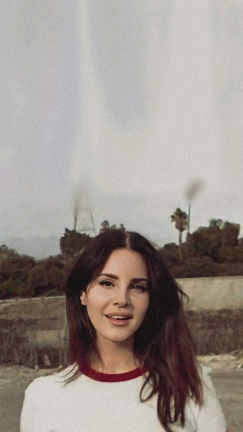 Lana Del Rey Wallpaper, Lana Del Rey Love, Lana Del Rey Vinyl, Lana Rey, Elizabeth Grant, Brooklyn Baby, Lana Del Ray, Wallpaper Vintage, Living Legends