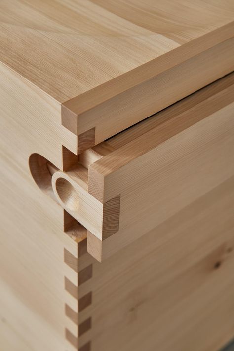 fred ganim Wood Joinery Detail, Diy Projects Wood, Wood Working Ideas, Pins Ideas, Table Photography, Wood Working Projects, Japanese Joinery, Woodwork Diy, Carpentry And Joinery