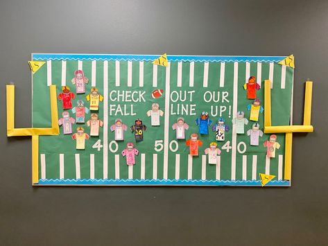 Fall Hallway Bulletin Boards, Football Bulletin Board Ideas Schools, School Fall Bulletin Boards, September Bulliten Boards, Fall Teacher Bulletin Board Ideas, Fall Bulletin Board Ideas For Daycare, Pumpkin Bulletin Board Ideas, Fall Math Bulletin Boards, Fall Classroom Bulletin Boards