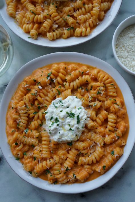 Cherry Tomato alla Vodka Pasta Table, Tomato Roasted, Burrata Recipe, Sun Dried Tomato Sauce, Italian Parsley, Cherry Tomato Sauce, Alla Vodka, Cherry Tomato, Roasted Garlic