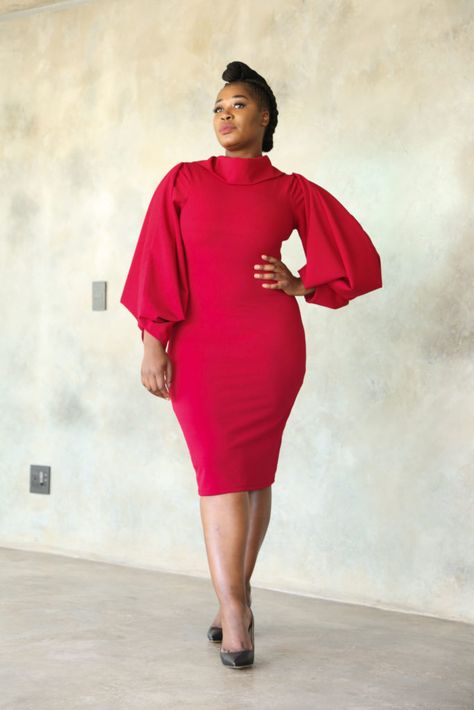 Plus size power dressing: ERRE Fashion Evolution - Beliciousmuse Plus Size Professional Couture, Red Plus Size Dress Classy, Plus Size Catwalk, Plus Size Couture, Plus Size Runway 2022, Power Dressing Women, Plus Size Runway, Christian Siriano Plus Size, Runway Fashion Chanel