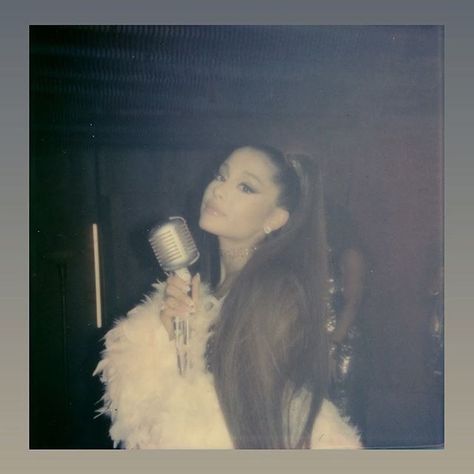 Ariana Instagram, 2 Chainz, Tiny Elephant, Ariana Grande Style, Rule The World, Ariana Grande Photos, Ariana Grande Pictures, Ariana G, Dangerous Woman