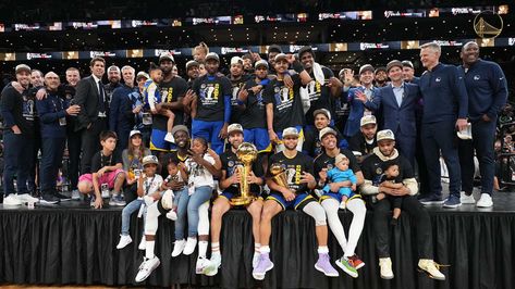 Warriors Championship, Warriors Basketball, Football Score, Nba Golden State Warriors, One Championship, Klay Thompson, Nba Champions, Latest Sports News, Nba Finals