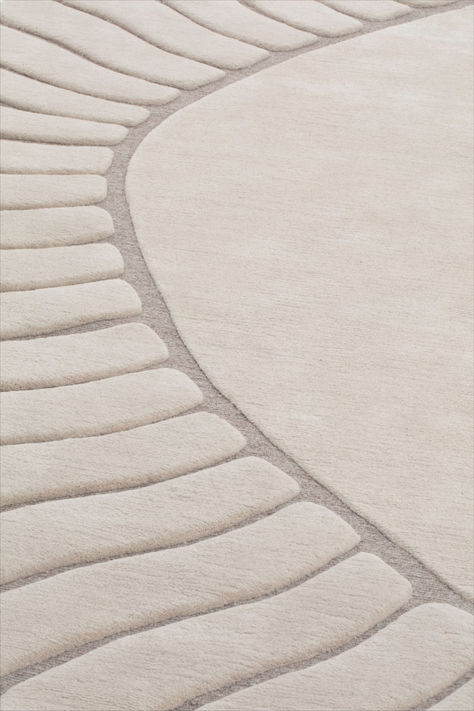 Does he or she love me? M’ama non m’ama, a playful romantic gesture transformed into a collection of hand-knotted rugs by Patricia Urquiola. Soft organic shapes, to be touched, felt and interacted with like the game the collection is named after. #cctapis #design #interiordesign #mamanonmama #collection #patriciaurquiola #rugs Me M, Patricia Urquiola, Romantic Gestures, He Or She, Knotted Rugs, Organic Shapes, Love Me, Hand Knotted Rugs, The Collection