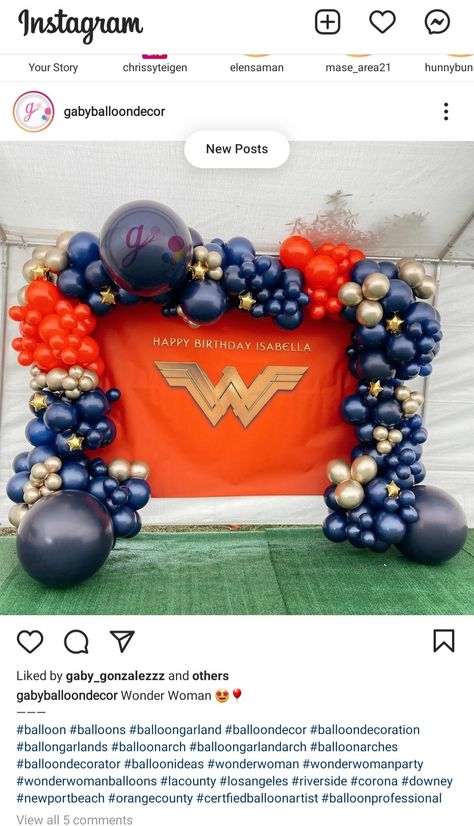 Wonder Woman Party, Balloon Flowers, Balloon Arch, Balloon Garland, Halloween Women, 4th Birthday, Ornament Wreath, Balloon Decorations, Hanukkah Wreath