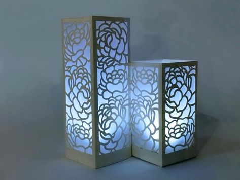 Get inspired by joyful Natal Glowforge projects featuring marketing pictures or whimsical decor tailored specifically to enhance holiday celebrations beautifully! Peonies Centerpiece Wedding, Paper Crafts Cricut, Peony Decor, Wedding Peony, Big Lantern, Lantern Svg, Peonies Centerpiece, Circuit Crafts, Crafts Cricut