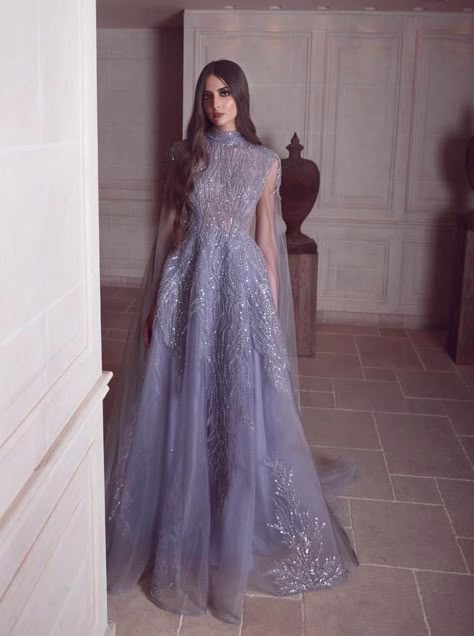 Lace Prom Gown, Classy Wedding Dress, Soiree Dress, Stylish Wedding Dresses, Stunning Prom Dresses, Fancy Wedding Dresses, Night Dress For Women, Engagement Dresses, Fancy Dress Design