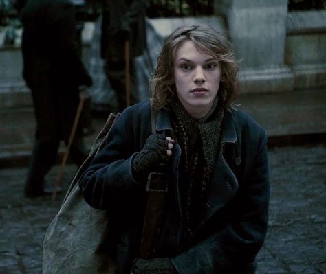 Xenophilius Lovegood, Gellert Grindelwald, Images Harry Potter, Jamie Campbell, Sweeney Todd, Jamie Campbell Bower, Fantastic Beasts And Where, Albus Dumbledore, City Of Bones