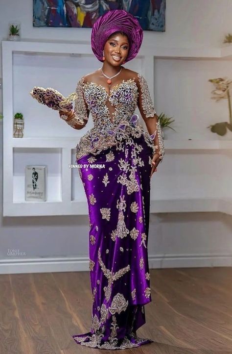 African Wedding Reception, Igbo Culture, Nigerian Traditional Dresses, Wedding Reception Gowns, Nigerian Wedding Dresses Traditional, Gown Birthday, Nigerian Wedding Dress, Igbo Bride, Nigerian Dress