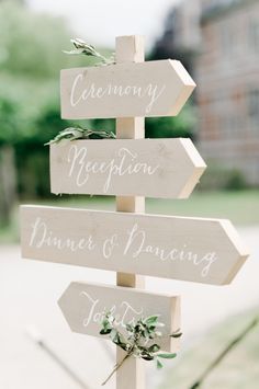 Pastel Garden Wedding, Wedding Direction Signs, Pastel Garden, Wedding Directions, Wedding Ceremony Ideas, Reception Sign, Garden Wedding Inspiration, Reception Signs, בר מצווה