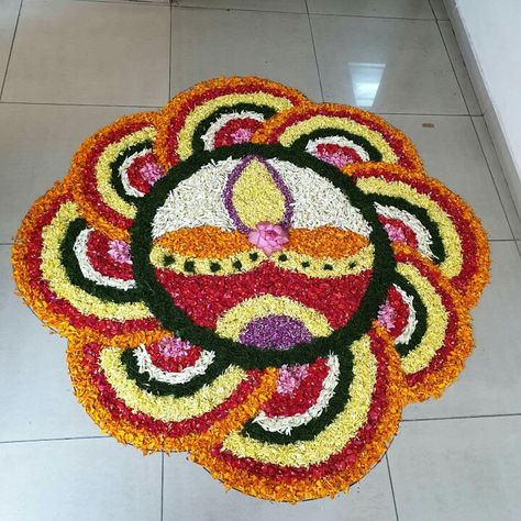 Coloured Rice Rangoli, Rangoli With Flowers Petals, Flower Rangoli Designs Ideas Beautiful, Rangoli Designs With Flowers Petals, Flower Rangoli Designs Creativity, Colour Rangoli Designs, Rangoli Flower, Onam Pookalam, Science Formulas