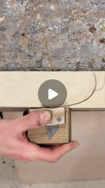 Edge Banding Trimmer, Plywood Diy, Woodworking Shop Plans, Trim Router, Painting Countertops, Edge Banding, Diy Stairs, Carpentry Diy, Wood Tools