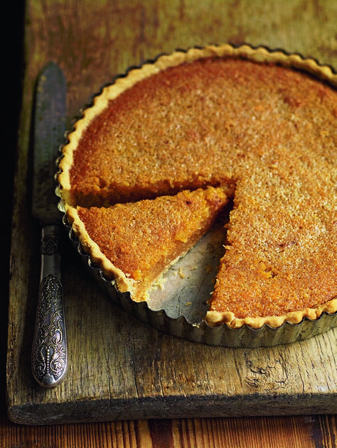 This British classic is made all the more brilliant because you can make it in advance and freeze until needed. Christmas Tart Recipes, Treacle Tart Recipe, Treacle Tart, Bakewell Tart, Banoffee Pie, Delicious Magazine, Tart Recipe, Mary Berry, Sweet Pie