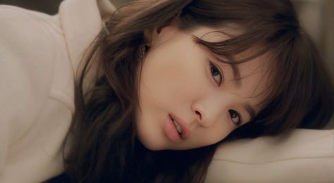 That Winter, The Wind Blows #songhyekyo Hye Kyo, Song Hye Kyo, Full House, Descendants, The Wind, Korean Drama, Kdrama, Drama, Songs