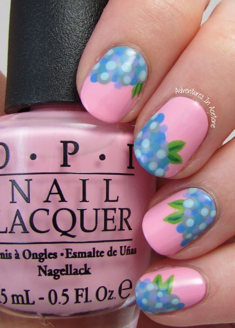 Hydrangea Nail Design, Blue Hydrangea Nails, Hydrangea Nail Art, Hydrangea Nails, Nature Day, Boat Day, Polish Ideas, Spring Nail Art, Spring Nail