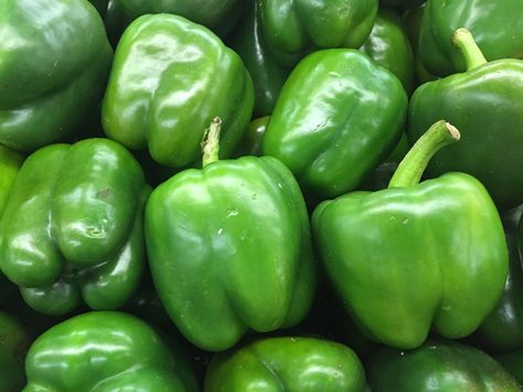 Green capsicums Capsicum Photography, Green Capsicum, Green Aesthetic, Stuffed Peppers, Fruit, Green, Photography, Art