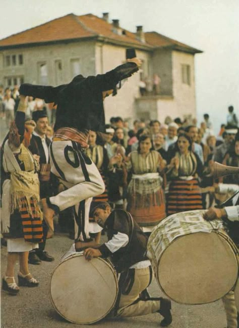 Albanian Wedding Aesthetic, Albanian Culture Aesthetic, Albania Traditional, Albanian Dance, Macedonia People, Albanian Summer, Albanian Aesthetic, Albanian Wedding, Albanian Clothing