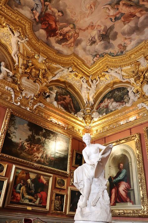 Florence Italy Museums, Florence Italy Art Museum, Italy Must Do, Italian Museum Aesthetic, Italian History Aesthetic, Art In Italy, Italy Aesthetic Florence, Italian History, Florence Italy Wedding