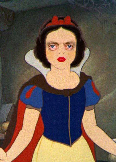 Disney Princesses with Steve Buscemi's Eyes Princess Meme, Humor Disney, Funny Princess, Disney Princess Funny, Steve Buscemi, Karakter Disney, Crazy Funny Pictures, Disney Jokes, Wallpaper Iphone Disney