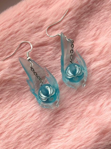 Venti Nails Genshin, Genshin Impact Jewelry, Genshin Earrings, Genshin Jewelry, Genshin Impact Earrings, Anime Earrings, Jewelry Accessories Ideas, Uv Resin, Blue Earrings