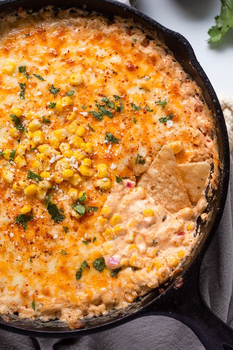 Best Way To Freeze Corn, Skillet Mexican Street Corn, Freezing Corn, Mexican Corn Dip, Street Corn Dip, Mexican Street Corn Dip, Street Corn Recipe, Corn Dip Recipes, Chili Relleno