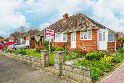 http://housefast.co.uk 2 bedroom semi-detached bungalow for sale in William Road, St. Leonards-On-Sea, TN38 for £307,500. Marketed by PCM Estate Agents, Hastings Semi Detached Bungalow, Hallway Door, Bungalow Bedroom, Detached Bungalow, Bungalow Homes, Side Porch, Inset Sink, Bungalows For Sale, Wash Hand Basin