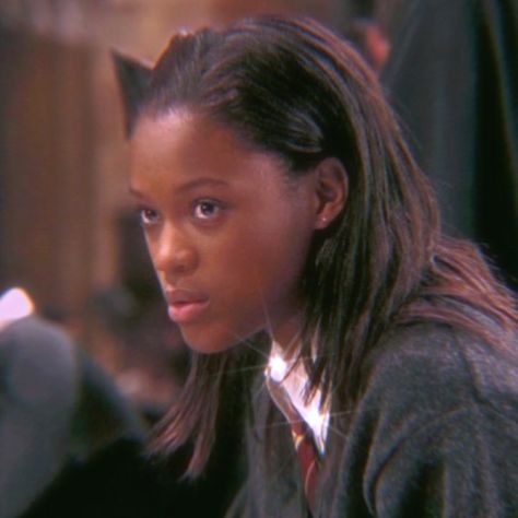 Tiana Benjamin, Angelina Johnson, Harry Potter Questions, Roxanne Weasley, Dumbledore's Army, Hp Movies, Imprimibles Harry Potter, Harry Potter Girl, 25 October