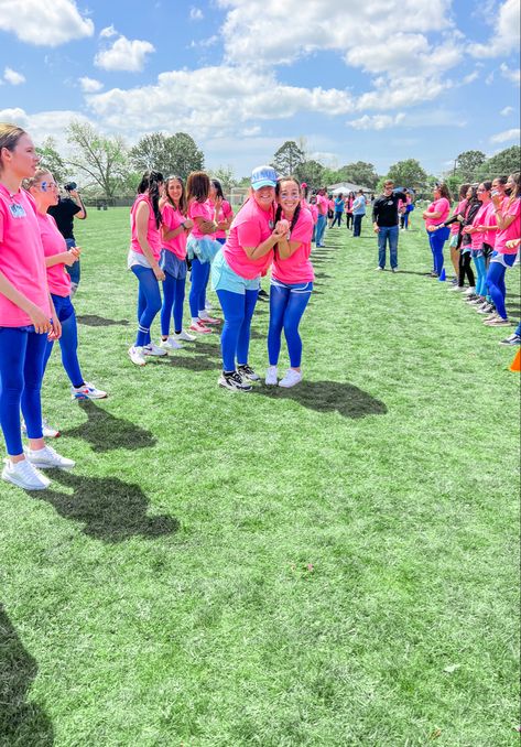 fun| friends | feild day | Water Balloon Toss, Feild Day, Fun Friends, Water Balloons, Field Day, Dolores Park, Balloons, Best Friends, Nails