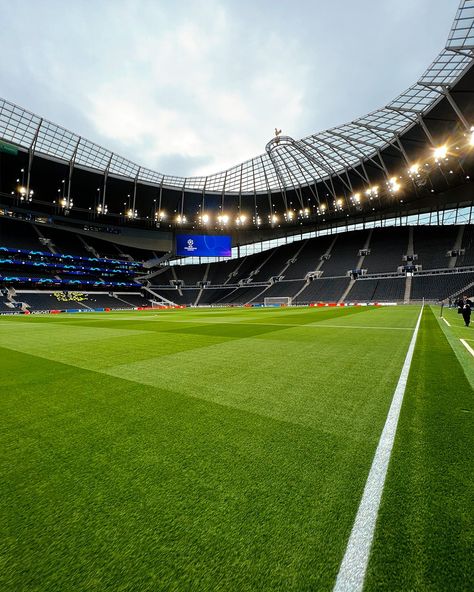 Tottenham Hotspur Stadium Football Stadium Landscape, Premier League Background, Premier League Design, English Football Stadiums, Real Madrid Stadium, Stadium Background, Tottenham Hotspur Stadium, Tottenham Football, Stadium Wallpaper