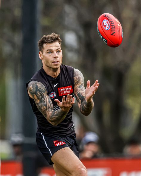 Jamie Elliott, Collingwood Football Club, Football Club, Rugby, Football, Quick Saves, Pie, American Football