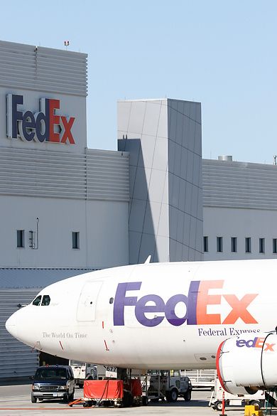 FedEx Express Airbus A300-600 freighter Fake Ft Call, Iphone Screen Repair, Airport Pictures, Delivery Pictures, Credit Card App, Video Call With Boyfriend Screen Photo, Bra Image, Army Pics, Scammer Pictures