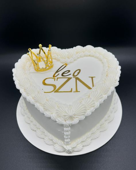 👑🤍leo szn🤍👑 #cake #heartcake #miniheartcake #cakedecorating #baker #baketok #whitecake #leoszn #leocake #aestheticcake #buttercream #buttercreamcake #cake #cakedecorating #cakedesign #wilton #wiltoncake #dallastx #dallascakes #buttercreamdecorating #buttercreamdesign Buttercream Designs, Buttercream Decorating, Wilton Cakes, Heart Cake, White Cake, Buttercream Cake, Butter Cream, Cake Decorating, Baking