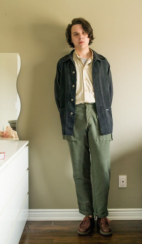 MFA Wearing Overshirts - Album on Imgur Mens Vintage Fashion 50s, Mens Chore Coat Outfit, Mens Vintage Workwear, Ootd Cowok Casual, Chore Coat Outfit, Tom Outfit, Chore Coat Men, Aesthetic Closet, Queer Clothes