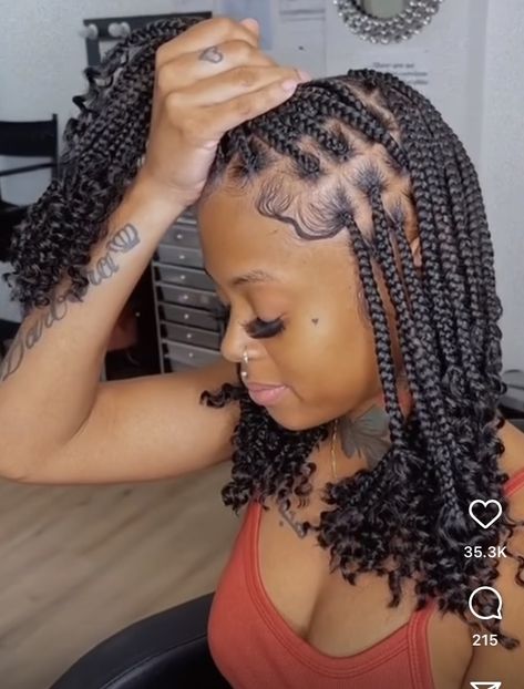 Short Braids Curled Ends, Half Up Half Down Braided Hairstyles Short Hair, Short Medium Goddess Braids, Short Curly Box Braids For Black Women, Box Braids With Curly Ends Short, Shorts Braids Hairstyles, Box Braids Shoulder Length Medium, Short Medium Braids With Curls, Short Knotless Braids Hairstyles With Curls