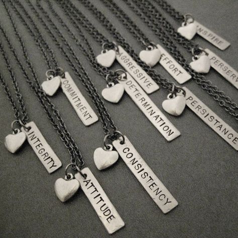 Metal Stamped Jewelry Diy, Word Jewelry, One Little Word, Stamp Jewelry, Jewelry Stamping, Silversmithing Jewelry, Word Necklace, Metal Stamped Jewelry, Metal Smithing