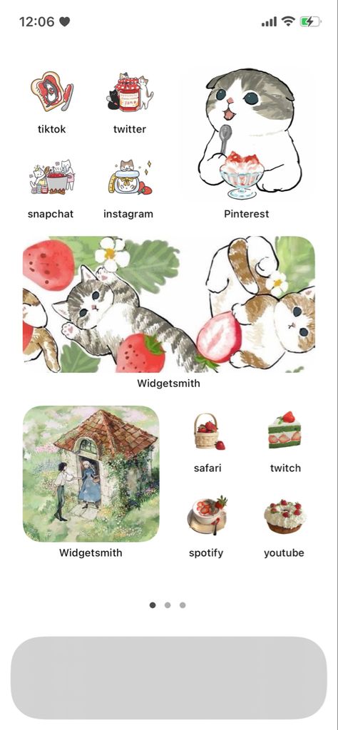 Strawberry Cats Wallpaper, Cat Home Screen Ideas, Strawberry Themed Homescreen, Iphone 7 Aesthetic Homescreen, Chinese Phone Layout, Cat Iphone Layout, Strawberry Iphone Layout, Ios Theme Anime, Strawberry Homescreen Layout