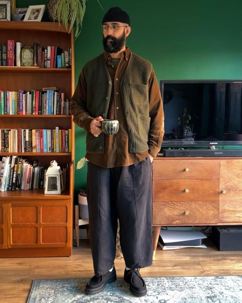 Duck Boots Outfit Men, Wax Jacket Outfit Men, Blundstone Mens Outfit, Japanese Grandpa Style, Work From Home Outfit Men, Winter Fashion Inspo Outfits, Korean Vintage Outfits, Cool Dad Aesthetic, Japanese Ivy Style