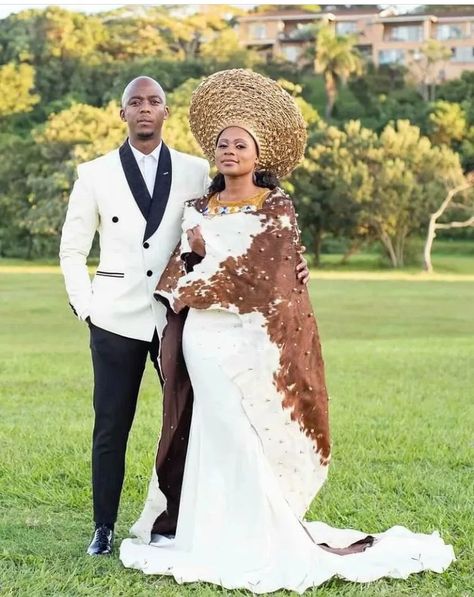 Traditional Zimbabwean Wedding, Zulu Bride Traditional Attire, Zulu Wedding Dress, Zulu Wedding Attire, South African Bride, Zulu Attire, African Bride Dress, Zulu Traditional Wedding Dresses, Zulu Bride