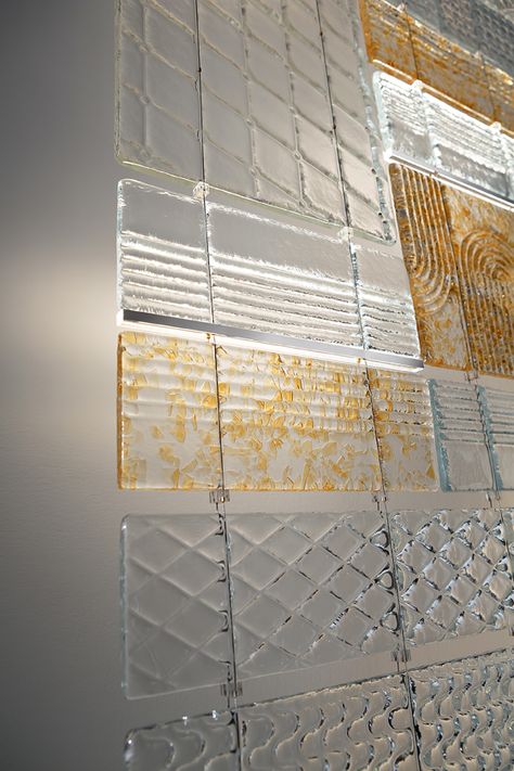 A Glass Act: Fabbian's Architectural Adventure Architectural Glass Wall, Glass Room Divider, Glass Curtain, Verre Design, Material Board, Glass Room, Glass Brick, Glass Products, Design Del Prodotto